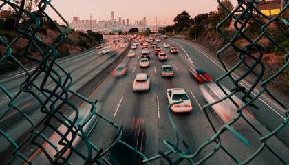 斯洛特：定位球不强无以争英超，攻防俱看范戴克